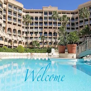 Front Beach Pools Appartement
