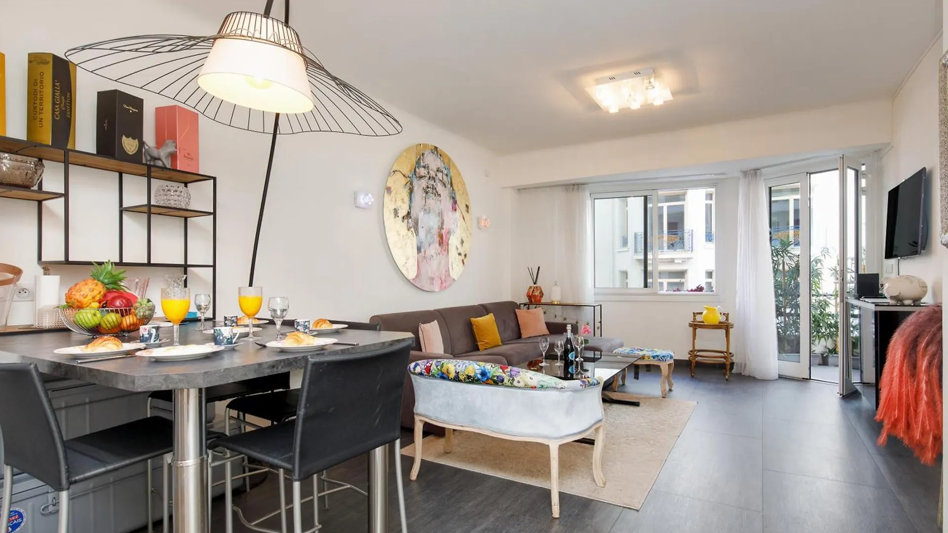 Le Grain D'Or Yourhosthelper Cannes